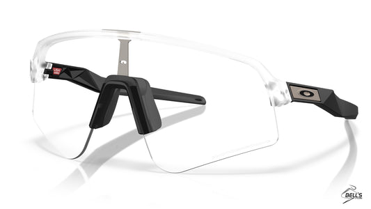 Sutro Lite Sweep Clear To Black Iridium Photochromic Lenses / Matte Clear Frame