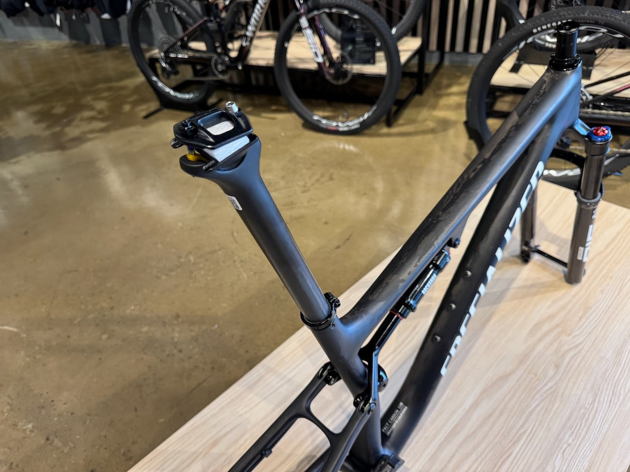 Epic Pro LTD Frameset Large