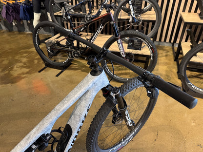 S-Works Epic 8 Build Flight Attendant