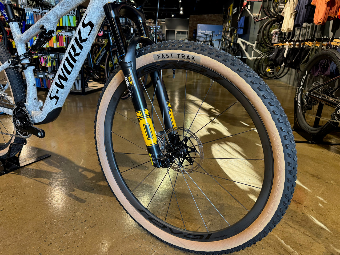 S-Works Epic 8 Large