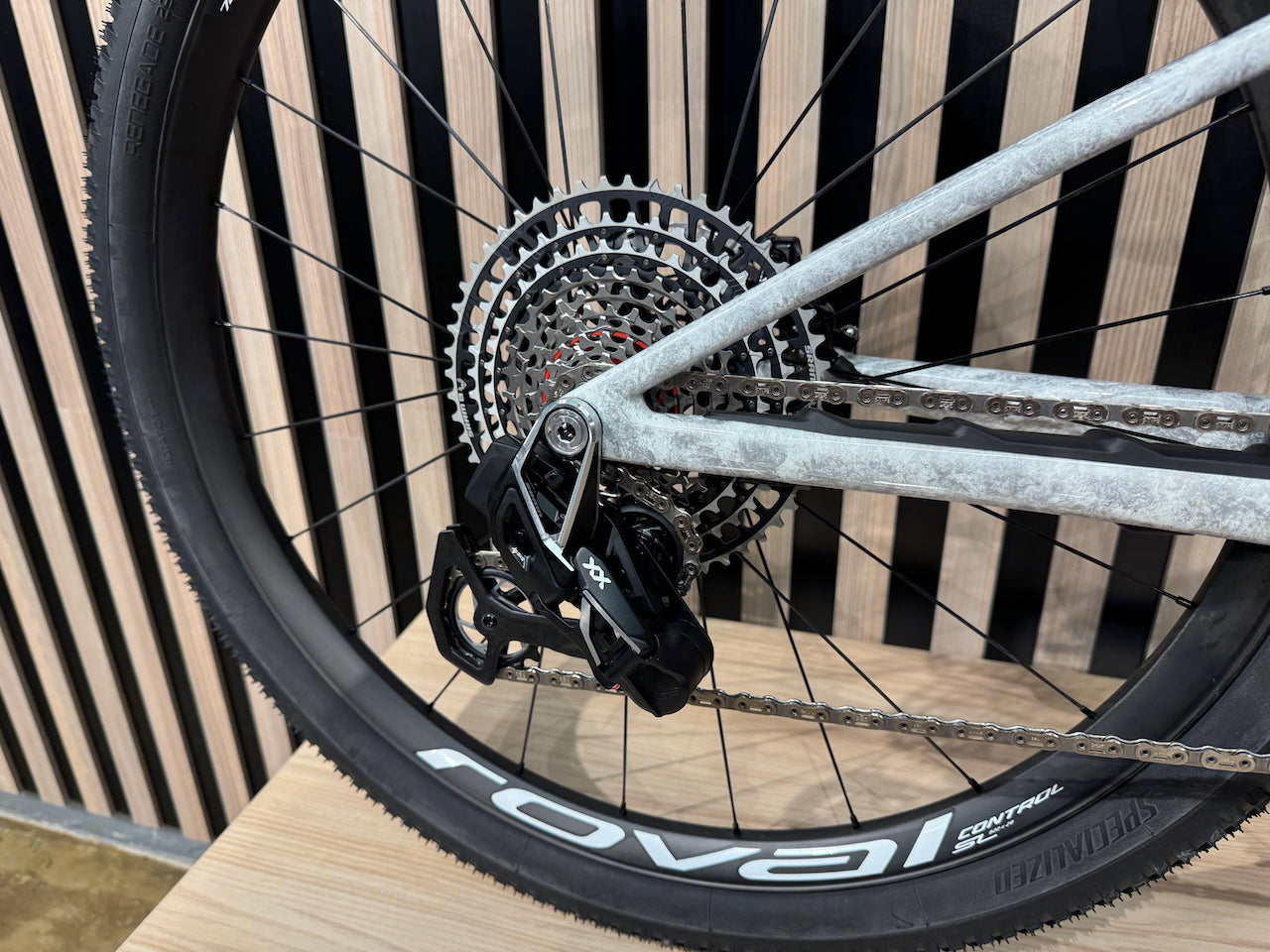 S-Works Epic 8 Build Flight Attendant