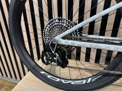 S-Works Epic 8 Build Flight Attendant